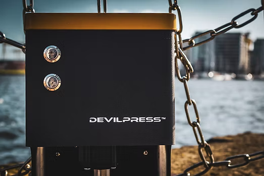 DEVILPRESS DP9 PRO ELECTRIC (1.5 TON) AUTOMATIC ROSIN PRESS MACHINE